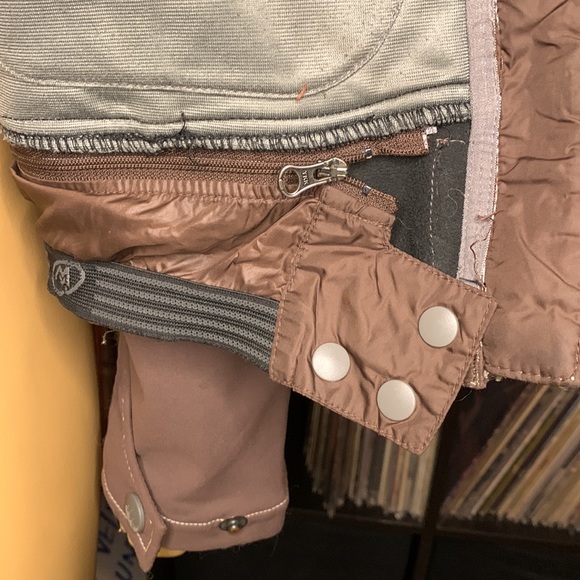 Cloudveil western Softshell Jacket with Removable Powder Skirt - Picture 8 of 12